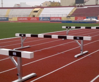 حاجز خشبي متحرك بطول 4–5 أمتار